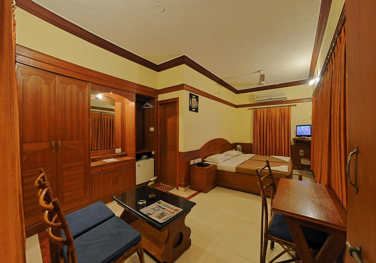 Hotel Mahabs Mahabalipuram Bagian luar foto